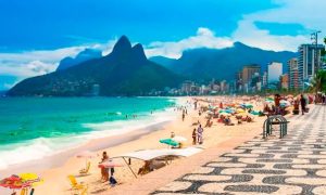 Ipanema patterned path, beach and mountains